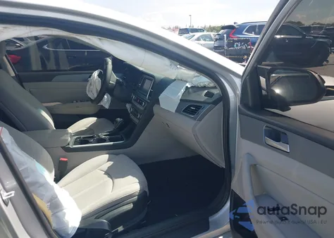 2018 Hyundai Sonata Sel z USA, uszkodzony, nr VIN 5NPE34AF7JH599121